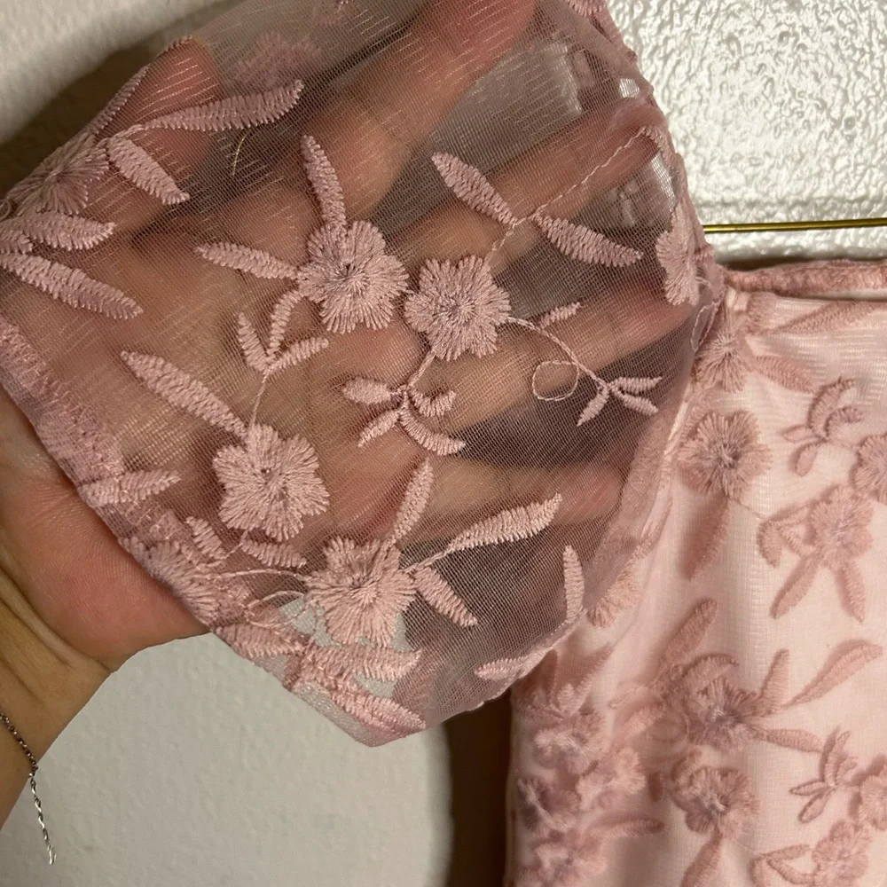 🌸Haute Hippie Pink Floral Embroidered Little girl Dress Size 10 - Picture 4 of 10